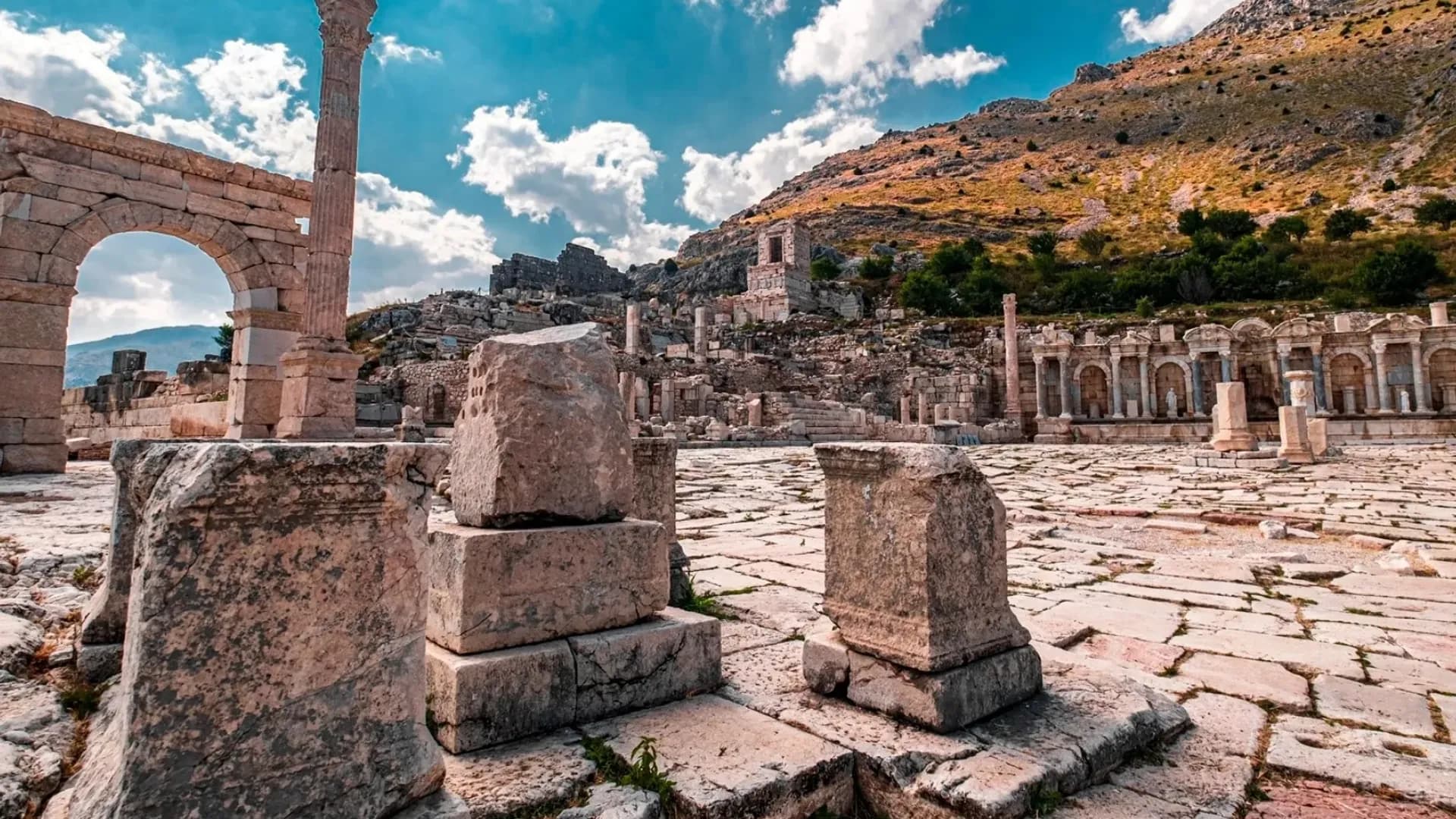 Sagalassos Ancient City Tour and Burdur Museum