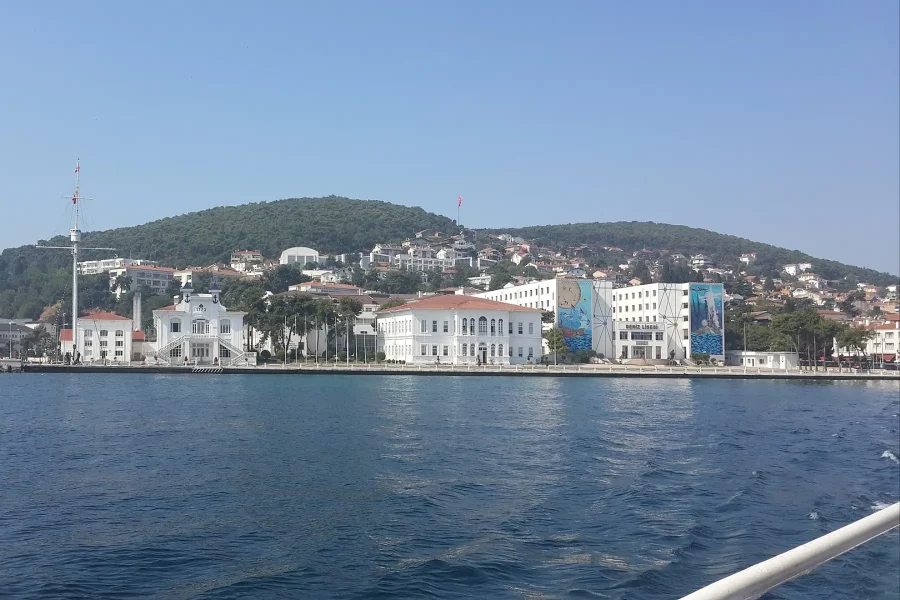 Princes’ Islands Tour from Istanbul | Full-Day Island Escape with Ferry