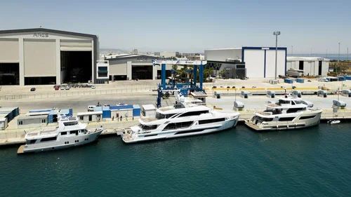  09:00 – Hotel Pickup