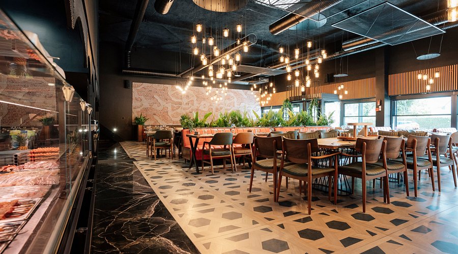 Lunch Break (Included in Private Tour)