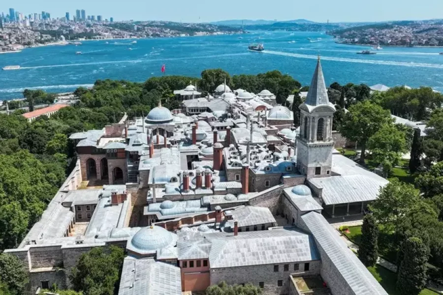 Private Topkapi Palace & Harem Tour in Istanbul